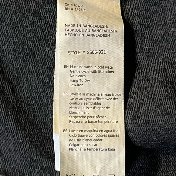 Revamped | Black Padded Sleeveless Crop Top | Size L - Picture 7 of 10